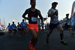 BIB: 6422, 6389
                            <button type="button" onclick="openModal(3170714)" class="btn btn-primary btn-sm float-right btn-popup" data-toggle="modal" data-target=".modal-high-quality">
                        <i class="fas fa-shopping-cart"></i> Add to Cart
                    </button>
                                            <button type="button" onclick="isThisMe(3170714, true)" class="btn btn-success btn-sm float-right btn-popup btn-isme hidden" data-toggle="tooltip" data-placement="bottom" title="นี่คือรูปของคุณใช่ไหม คลิกที่นี่เพื่อเอาเข้าอัลบั้ม">
                        <i class="fas fa-plus"></i> Add to album
                    </button>
                    <button type="button" onclick="isThisMe(3170714, false)" class="btn btn-warning btn-sm float-right btn-popup btn-isnotme hidden">
                        <i class="fas fa-ban"></i> Remove from album
                    </button>